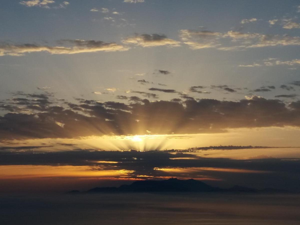 New Guesthouse In Emporios Εμπορειός Εξωτερικό φωτογραφία